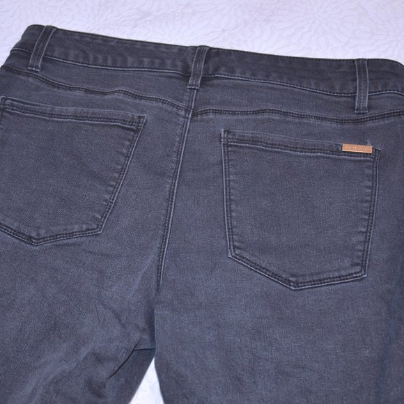 4/$20 WHBM The Skinny Ankle Black Distressed Jeans - Picture 6 of 9